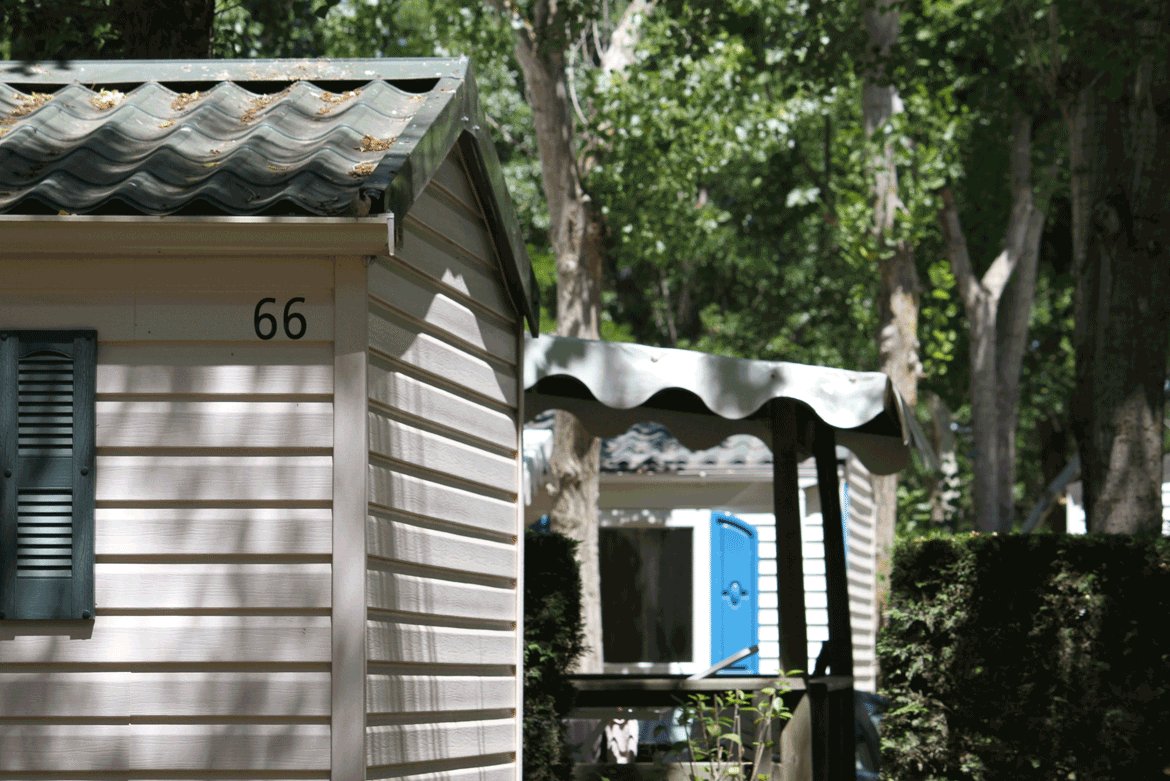 visuel campings hebergements de vacances et de loisirs